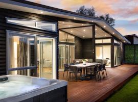 Wind Down on Esther, kh&aacute;ch sạn spa ở Martinborough