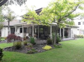 Studio, Quiet location, Central to city, homestay in Hamilton