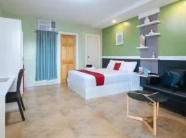 RedDoorz Plus near Lapasan Plaza Cagayan de Oro