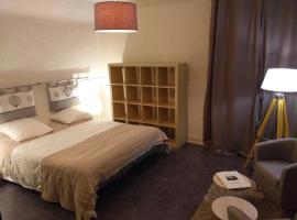Cocooning gaillard, cheap hotel in Brive-la-Gaillarde