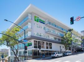 Holiday Inn Express - Downtown San Diego, an IHG Hotel, хотел в района на Център, Сан Диего