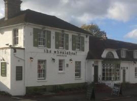 The Wheatsheaf Inn, posada u hostería en Cuckfield