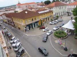 Hotel Bandeirante, hotel di Oliveira