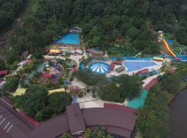 Bukit Merah Laketown Resort, letovišče v mestu Taiping