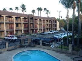 Five Star Inn, hotel con parcheggio a West Covina