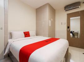 Permata Inn, hotel in Medan
