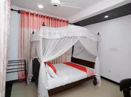 Shirantha Hotel