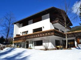 Haus Pfauth, hotel u gradu 'Tannheim'