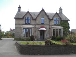 Moraydale Guest House, hotell i Elgin