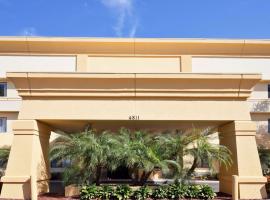 La Quinta by Wyndham Tampa Fairgrounds - Casino, hotel in Tampa