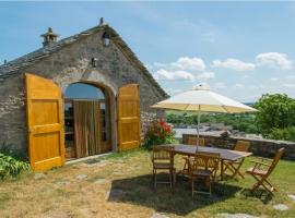 Gîte du Dolmen de l'Hom, goedkoop hotel in Le Massegros