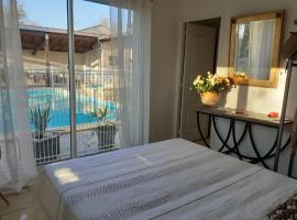 La Bergerie, hotel v destinaci Lagarrigue