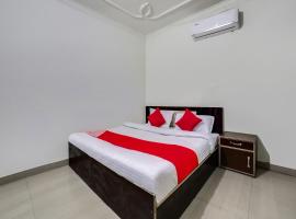 OYO 69893 Hotel Baluja, khách sạn ở Pānīpat