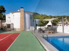 Sara 10 - free WIFI, chill-out, private pool, private tennis court - by Holiday Rentals Villamar