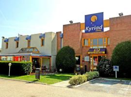 Kyriad Chantilly, hotel em Chantilly