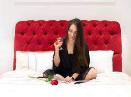 Adrian D'Cap Boutique Manor, хотел в Стеленбош