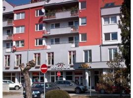 Pension Korona, hotel with parking in Púchov