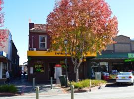 Empire Hotel Goulburn โรงแรมในโกลเบิร์น