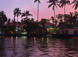 The Lake Paradise Boutique Resort, hotel in Alleppey