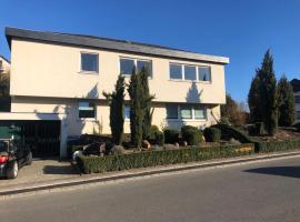 Wellness-Ferienwohnung Casa Catharina, hotel with parking in Waldrach