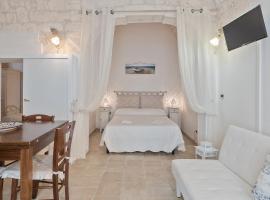 White House Flats & Studios, villa in Ostuni
