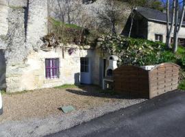 Les Hauts de Nazelles, cheap hotel in Nazelles