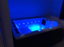 Apartments Tonkita with jacuzzi