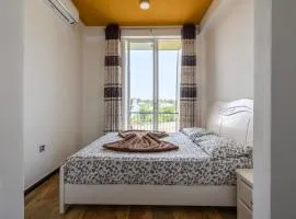 Amaze Residence luxury 2 bedroom apartment 4