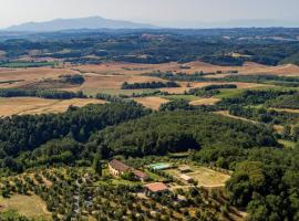 Agriturismo L'Antica Fornace、Peccioliのファームステイ