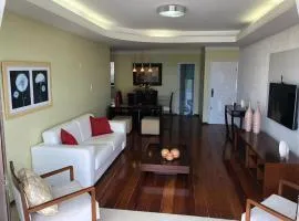 Apartamento amplo, arejado e confortável - Mínimo 3 noites