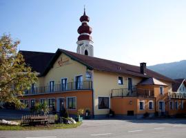 Kirchenwirt Irrsdorf Familie Schinwald, hotel in Straßwalchen