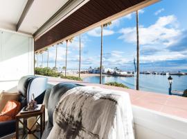 Beach Front Apartment-1st Line, lodging in Marbella