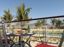 NEW Exclusive Family Suite With Breathtaking View, hotel com piscina em Salalah