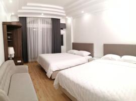 Roma Hotel Noi Bai airport – hotel w mieście Thach Loi