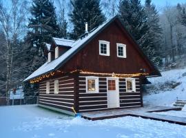 Roubenka Ella, chalet i Desná