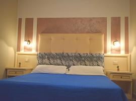 Hotel Donau: Rimini'de bir otel