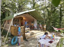 Safaritent Glamping Orlando in Chianti, οικογενειακό ξενοδοχείο σε Cavriglia