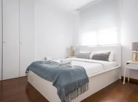 Les Corts Exclusive Apartments by Olala Homes