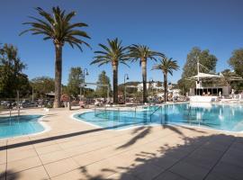 Minura Cala Galdana & Apartamentos d'Aljandar, hotel v destinaci Cala Galdana