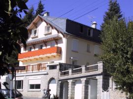 峰公寓酒店，位于丰罗穆的酒店