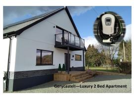 Gerycastell Luxury Holiday Apartment with Stunning Views & EV Station Point, hotel di Carmarthen