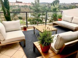 Guesthouse do Sol - Luxury Villa, guest house in Tomar