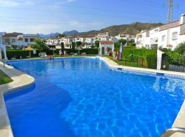 Casa Vista Bella - Sleeps 9, hotel a Nerja