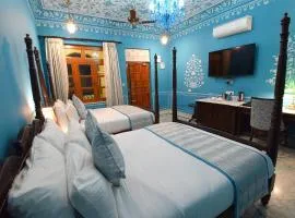 Umaid Farm Resort- A Legancy Vintage Stay In Jaipur