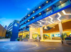 Hotel Clover Patong Phuket - SHA Plus, hotel v destinaci Pláž Patong