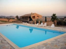 Agriturismo Raggioverde, nhà nghỉ trang trại ở Recanati
