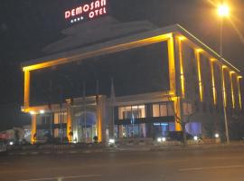Demosan Hotel, hotel v mestu Karaman
