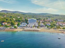 Elinotel Sermilia Resort – ośrodek wypoczynkowy w mieście Metamorfosi