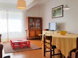 ApartmentFour(4)RoomsRRAL1149Center