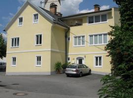 Haus Pleterski, hotel a Obervellach